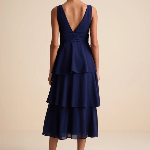 NWT Lulu's Navy Blue Sleeveless Tiered Midi Dress - Picture 5 of 10